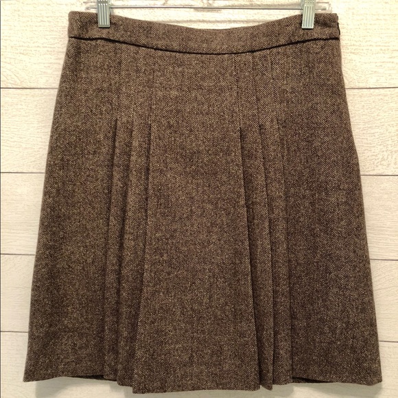 - Pleaded Skirt by BR - Picture 2 of 4